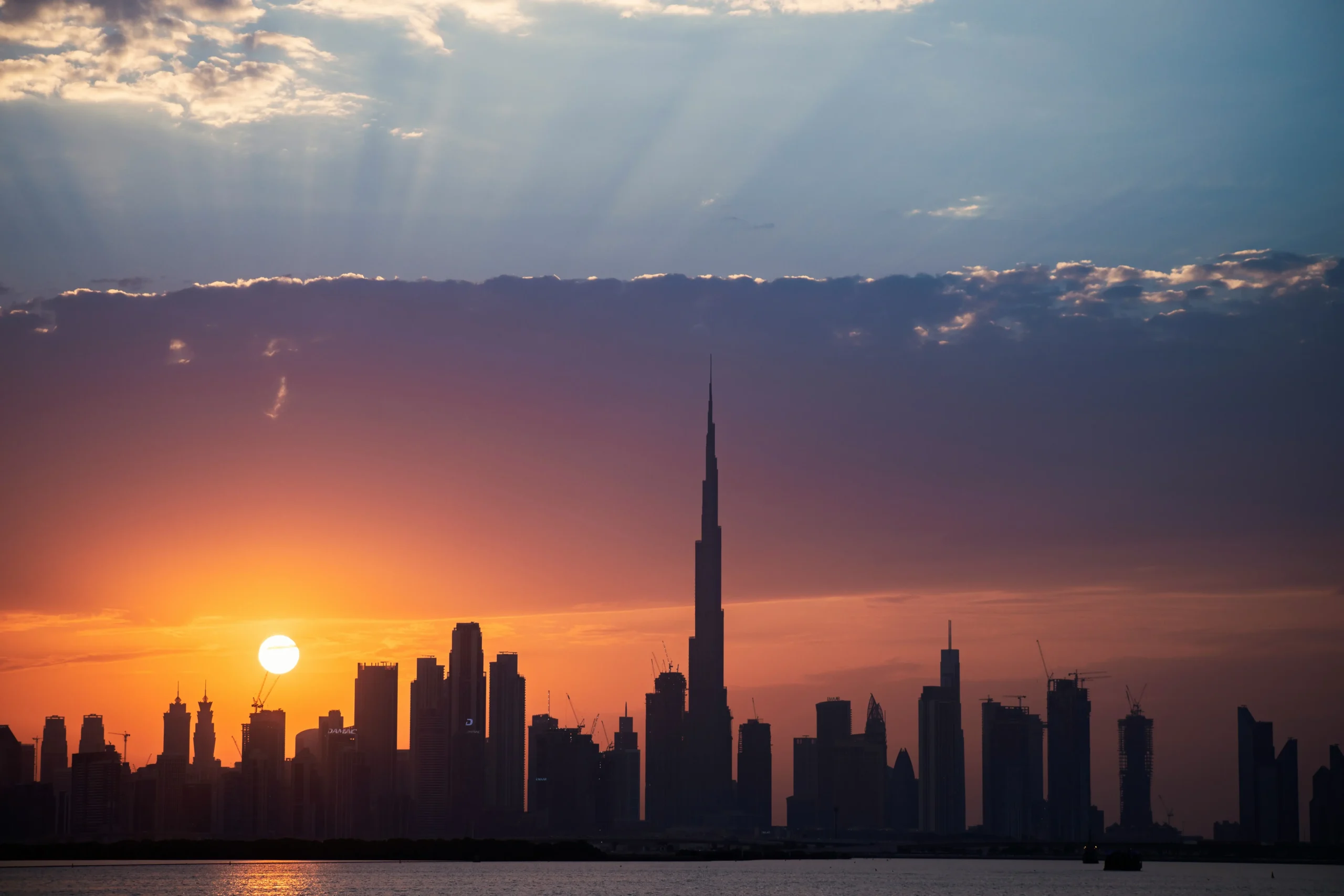 Beautiful photo of the Dubai skyline at sunset