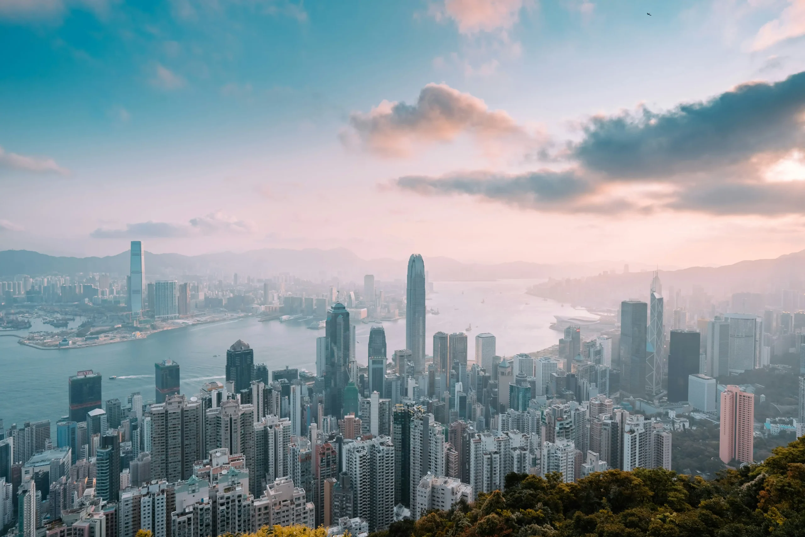 Top 10 Countries with the Most Skyscrapers in the World 2025 hong kong skyline scaled