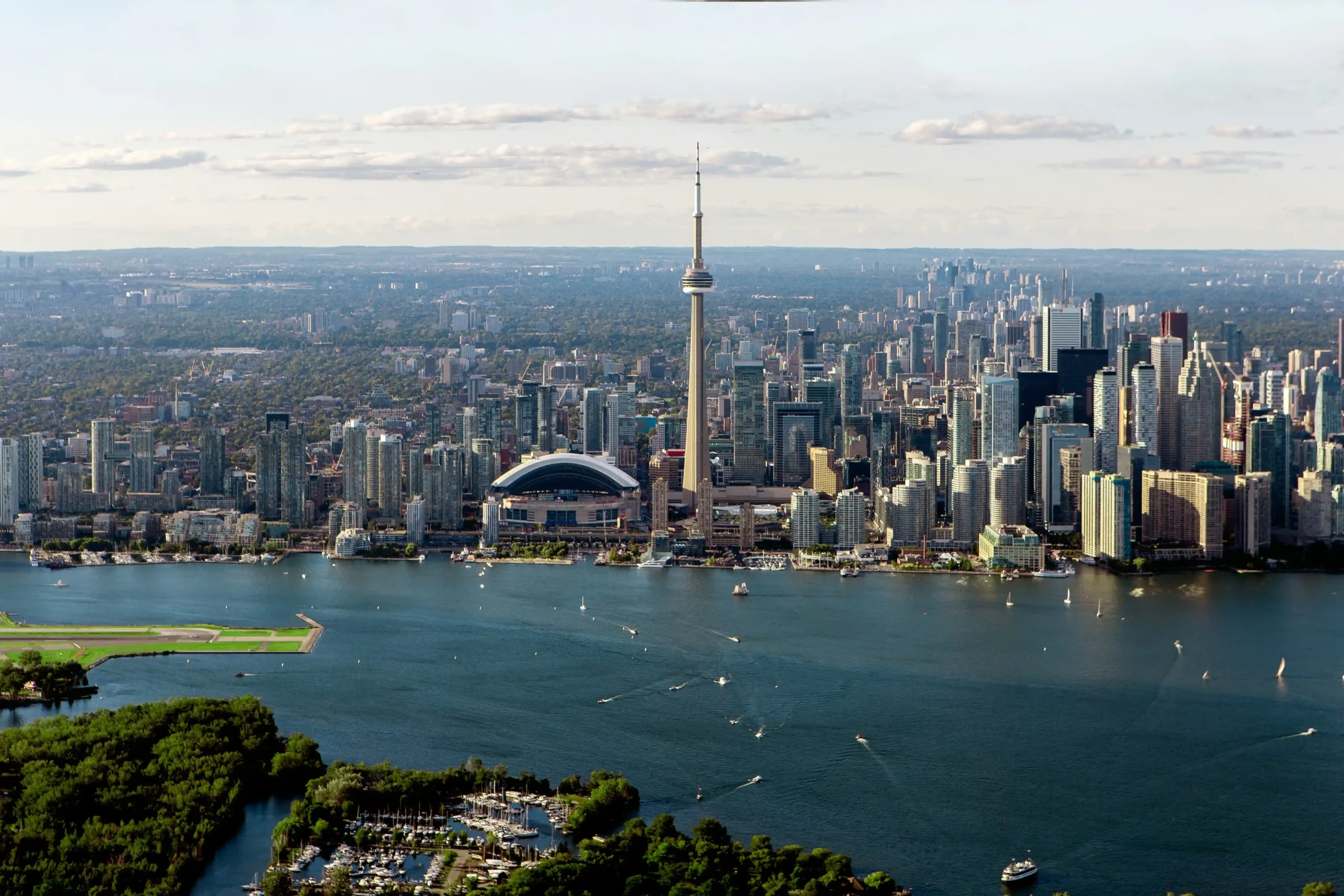 CN Tower and the Toronto skyline